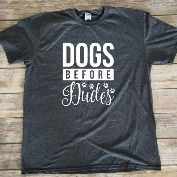 Dogs Before Dudes - unisex fur mom / dad t-shirt - Picture 2 of 3